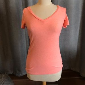 Soft Coral Basic V-Neck T-shirt